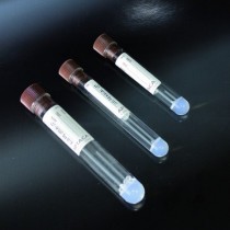 tubes with gel separator+ accelerator 16x100 of PMMA per 10 ml of blood cap down